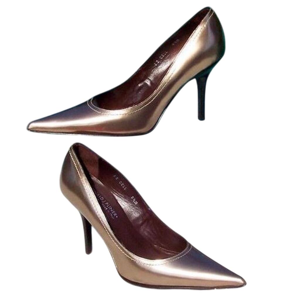 Donald Pliner Couture Beige Mirror Metallic Leather Shoe New Pump $275 NIB